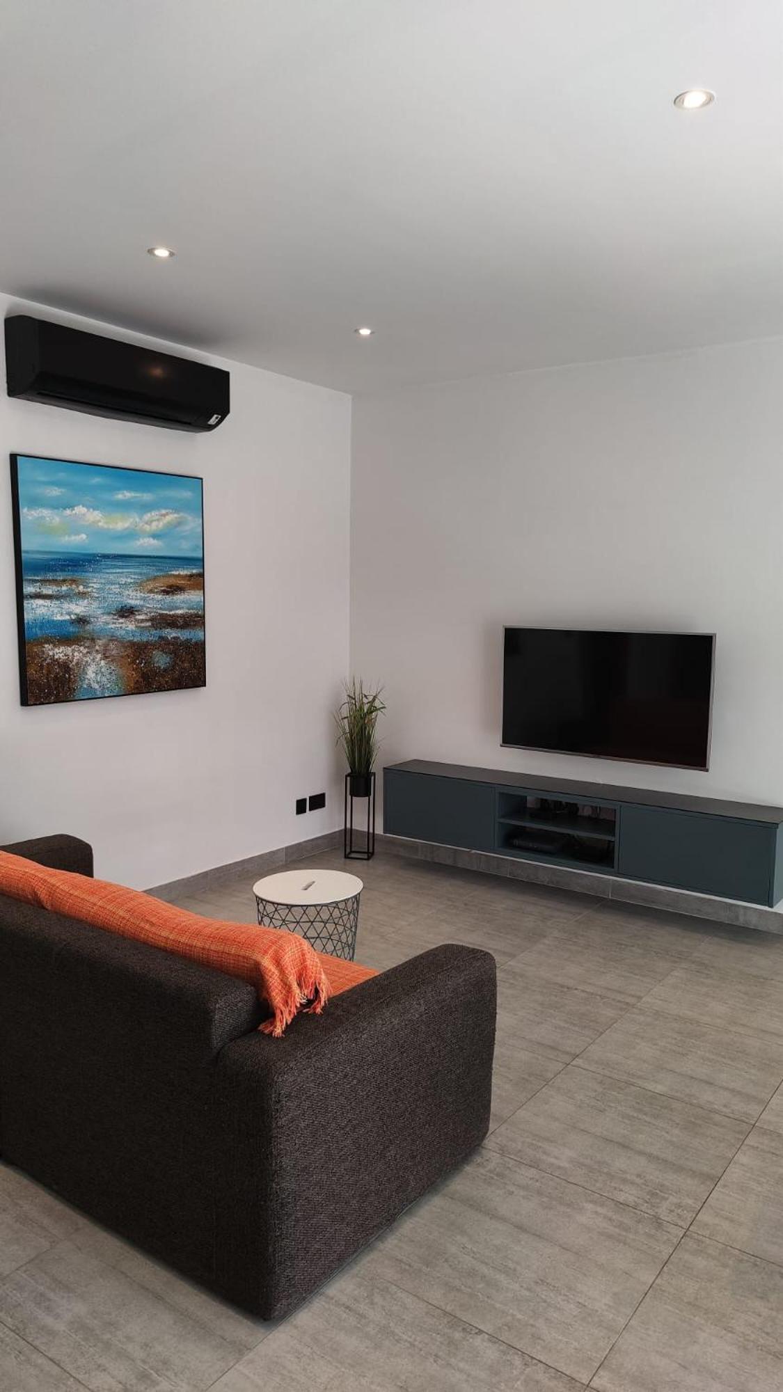 Stunning Penthouse Roof Terrace & Communal Swimming Pool St. Paul's Bay Exterior foto